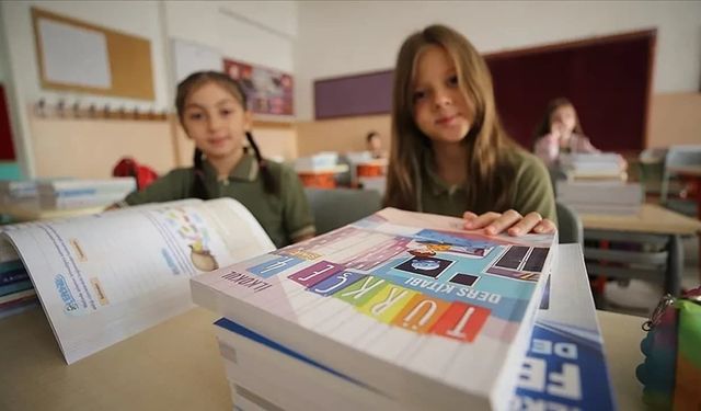 Okullar ne zaman açılıyor? MEB takvimi açıklandı