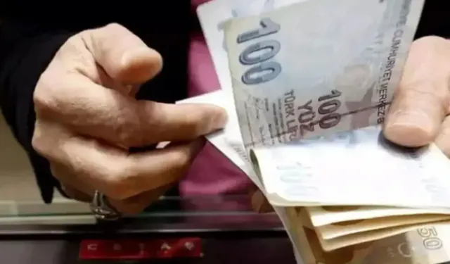 Emeklilerin gözü zamda: Bayram ikramiyesi ne kadar olacak?