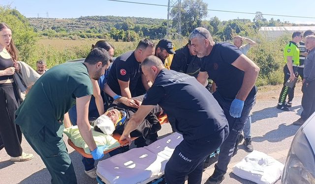 Futbolcu Furkan Perker ailesiyle kaza geçirdi: 5 yaralı
