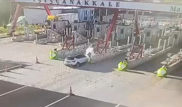 Çanakkale Otoyol Gişelerinde Feci Kaza: Karı Kocayı Kaza Ayırdı