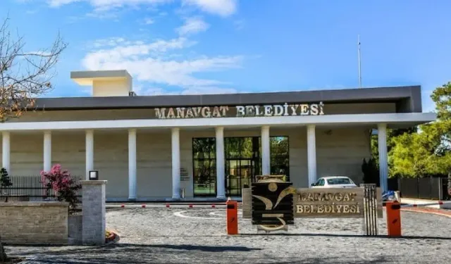 Manavgat'ta belediye soruşturmasında 2 isim tutuklandı