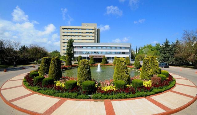 9 kriterde değerlendirme: Akdeniz Üniversitesi yaptı yine yapacağını