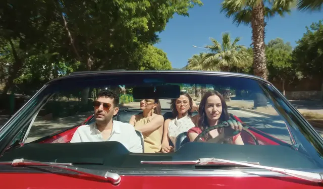 Murat Yıldırım ve Fahriye Evcen'in dizisi Turquoise Summer nereden izlenir?