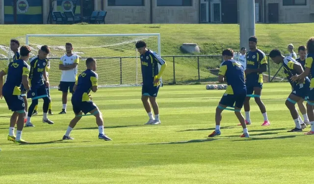 Fenerbahçe ilk antrenmanını yaptı! 2 yıldız oyuncu antrenmana neden katılmadı?