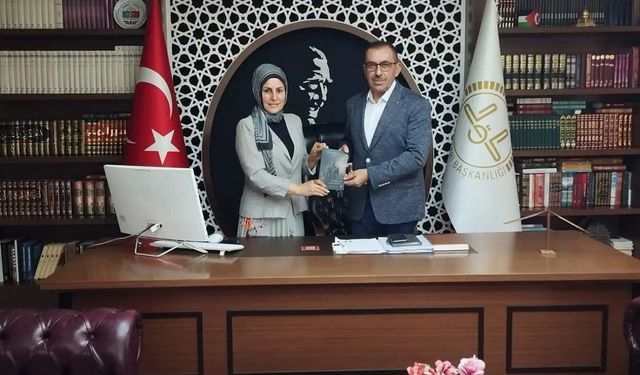Kızılay’dan Alanya Müftüsü Seven’e ziyaret