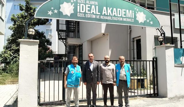 Müftü Seven’den özel eğitim merkezine ziyaret