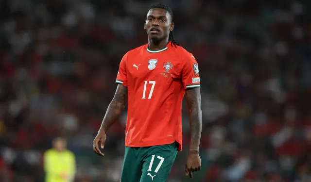 Rafael Leao 90'a taktı! ENFES GOLÜ İZLE
