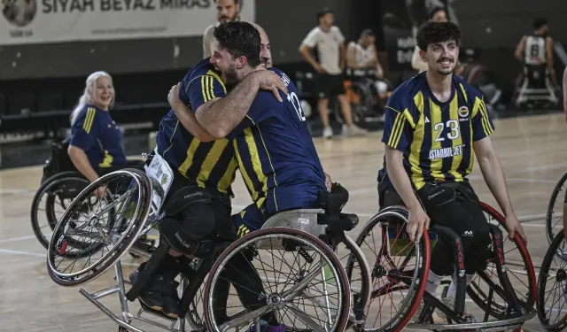 ŞAMPİYON FENERBAHÇE l Beşiktaş 77-80 Fenerbahçe MAÇ ÖZETİ İZLE