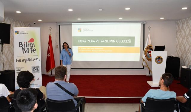 Alanya Üniversitesi'nde Geleceğin Meslekleri Konuşuldu