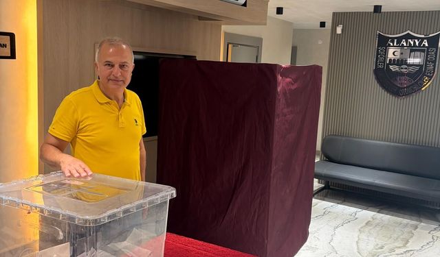 Alanyalı taksiciler aplikasyon kullanımına ‘hayır’ dedi