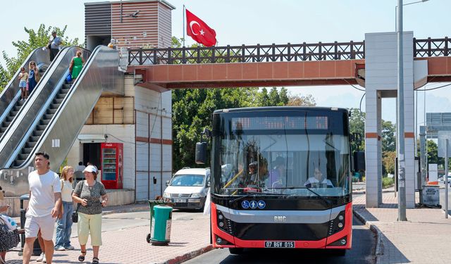 Antalya Büyükşehir Belediyesi'nden toplu taşıma araçları ile ilgili açıklama