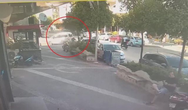 Antalya'da motosikletle hafif ticari araç çarpıştı