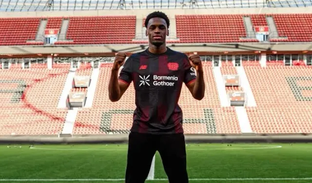 Beşiktaş'ın yeni transferi Ernest Poku İstanbul'da! İmzalar atılıyor