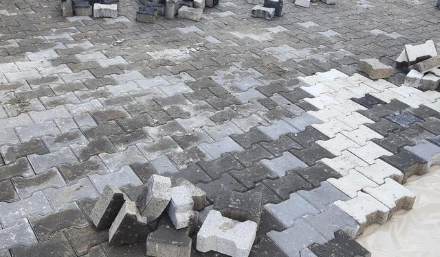KİLİTLİ PARKE TAŞI ALIMI