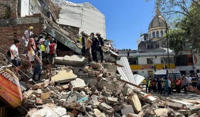 Kolombiya’da 7,4 büyüklüğündeki depremde can kaybı 281’e yükseldi