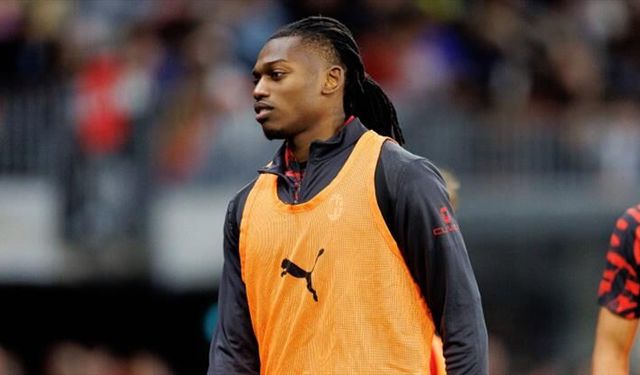 Son dakika l Galatasarayla adı anılan Rafael Leao resmi açıklama yaptı