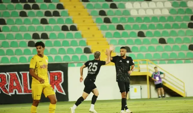 Vanspor 3-2 İstanbulspor l MAÇ ÖZETİ İZLE