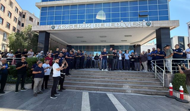Serik Belediyesi’nde hüzünlü veda