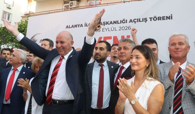 Yeni Parti Alanya’da yönetim 48 kişi oldu