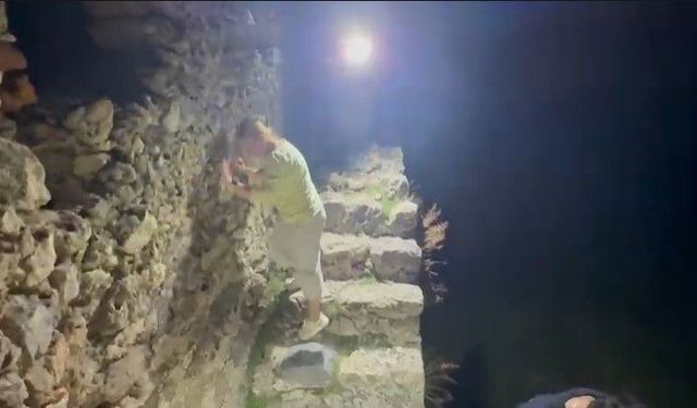 Alanya Kale surlarında mahsur kalan 3 Rus kurtarıldı