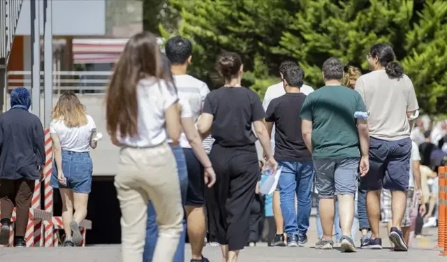 KPSS sınavına su götürmek yasak mı?
