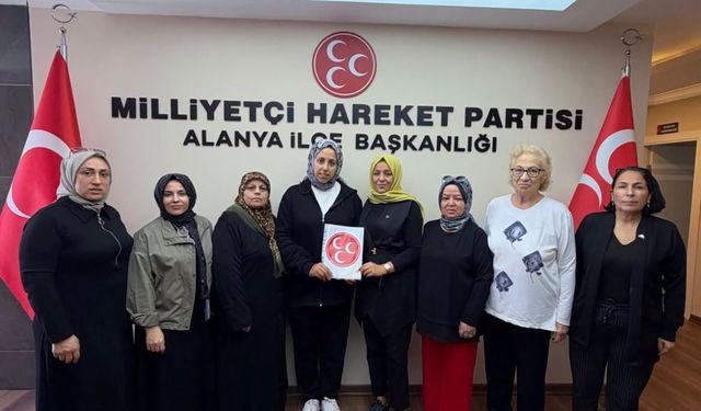 MHP’nin kermesinde elde edilen bağış Taha Miraç’a bağışlandı