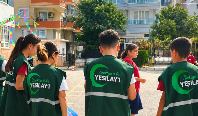 Yeşilay’dan Alanyalı öğrencilere destek