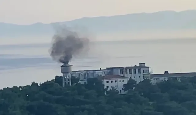 Heybeliada’daki tarihi Sanatoryum'da yangın çıktı