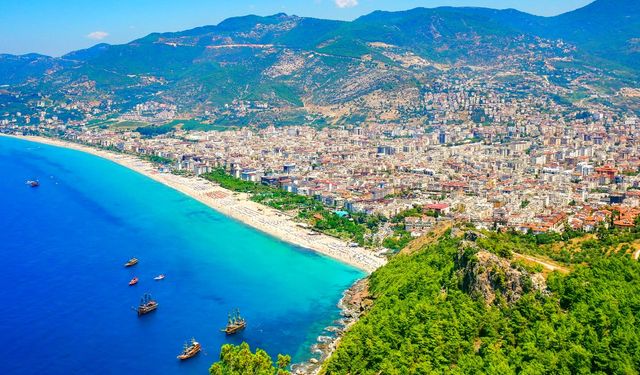 Onlar artık kapı komşumuz! Alanya'dan ev almaktan vazgeçmediler