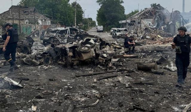 Rusya Donetsk'i vurdu: 6 ölü
