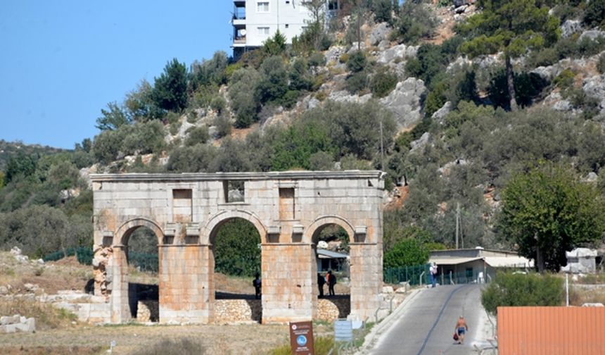 Antik kente zarar verince, kamulaştırma gündeme geldi! Antalya'da süreç başlıyor