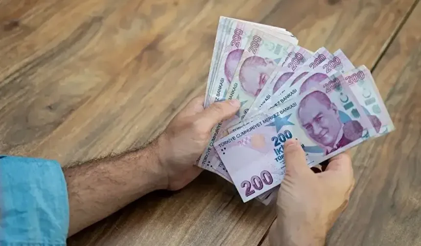Emekli maaşları ne kadar oldu? Gözler kararda