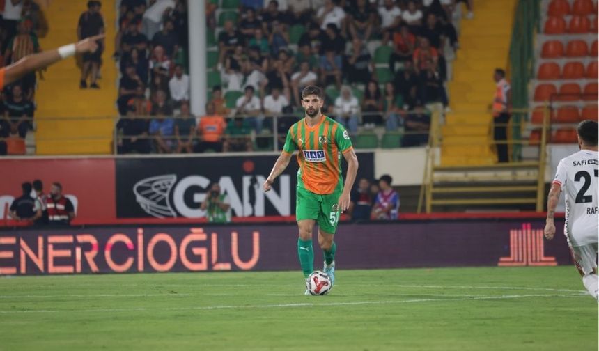 Fenerbahçe'de İsmail Kartal kafayı Alanyaspor'un o oyuncusuna taktı
