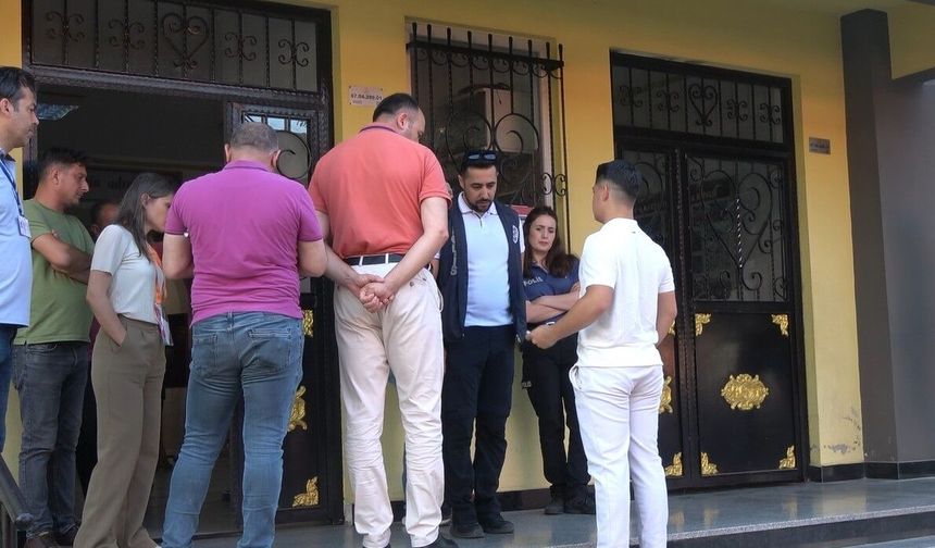 Antalya’da LGS heyecanı yaşandı! İşte velilerin heyecanlı bekleyişi