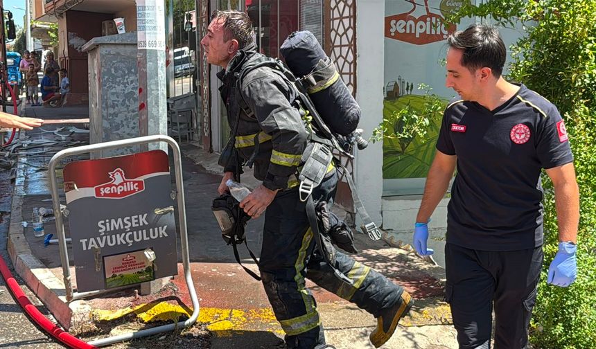 Serik'te yangın faciası: 1 İtfaiye eri hastaneye kaldırıldı