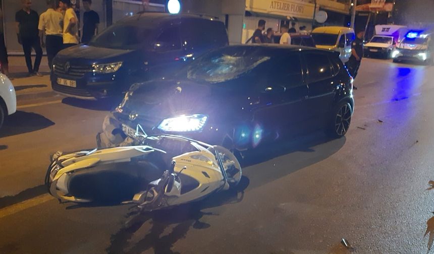 Gazipaşa'da korkutan kaza: Kafa kafaya çarpıştılar