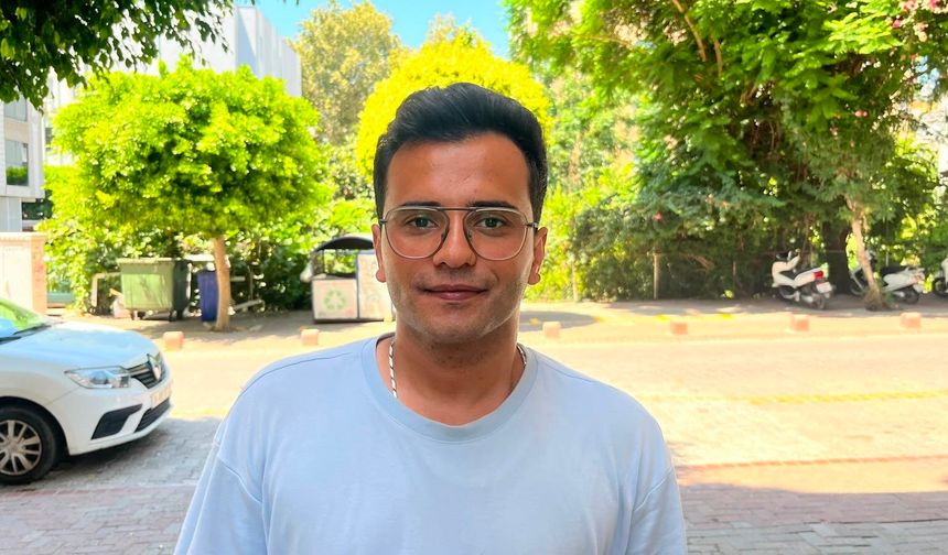 Alanya'da vicdanları sızlatan olay! Küçük çocuğun kediye uyguladığı şiddet kamerada