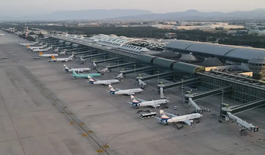 Türkiye'nin havalimanları rekora koşuyor: 7 kat artış var
