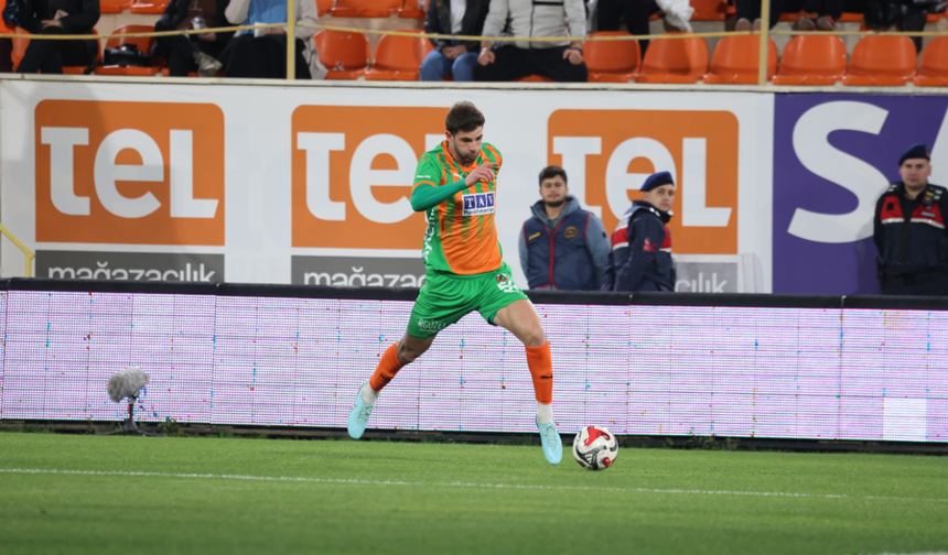 Alanyaspor'da transfer hareketliliği!