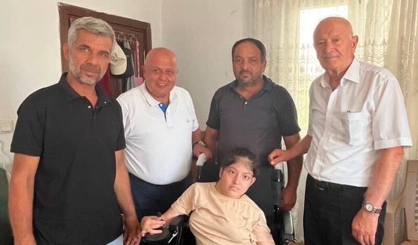 Alanya Eğitim Dayanışma ve Yardımlaşma Vakfı’ndan ihtiyaç sahibi aileye destek