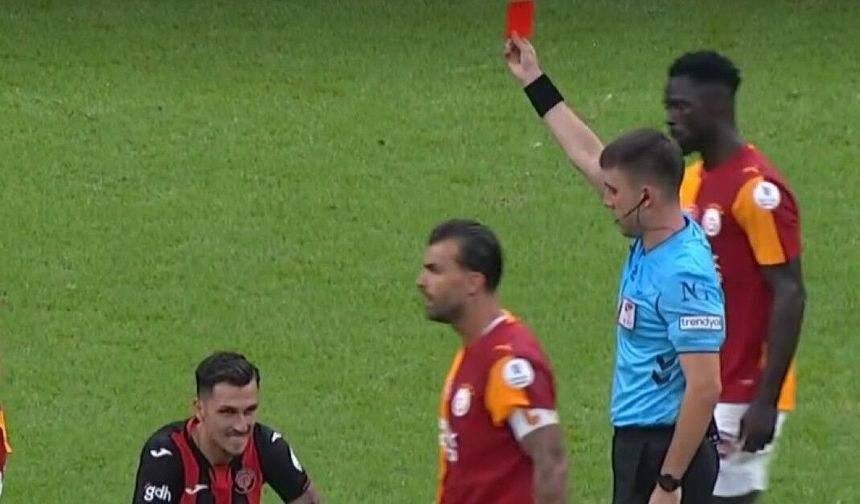 Çorum FK, Galatasaray karşısında 10 kişi! POZİSYONU İZLE