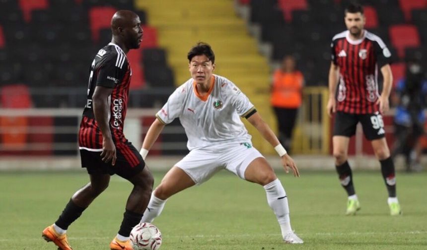 Alanyaspor, sezona 1 puanla başladı
