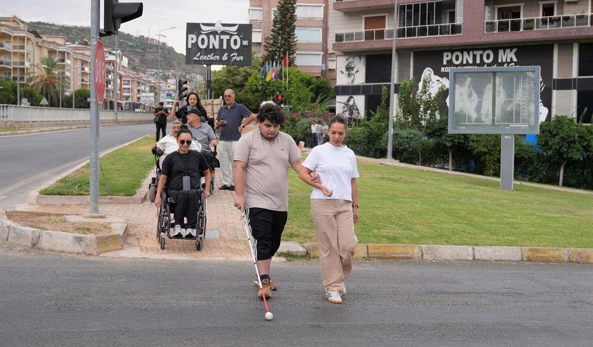 Alanya Çevreyolu'nda belirlenen 310 noktada engel kaldırıldı