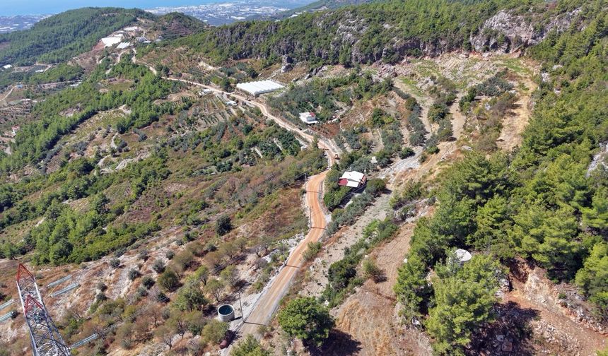 Alanya'da o yol hafta bitmeden tamamlanacak