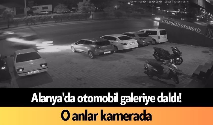 Alanya'da otomobil galeriye daldı! O anlar kamerada