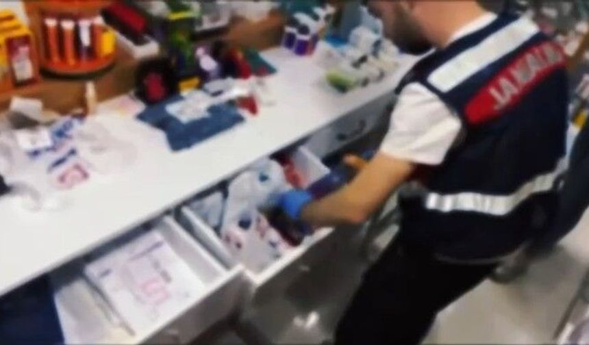 Antalya'da adresler arandı! 7 tutuklama