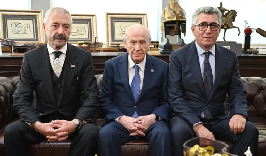 Bahçeli’nin yanında tarihi buluşma! Sarallar ve Şahinler barıştı mı?