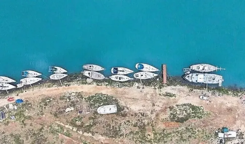 İsrail'in saldırdığı gemiler Antalya’da onarılıyor