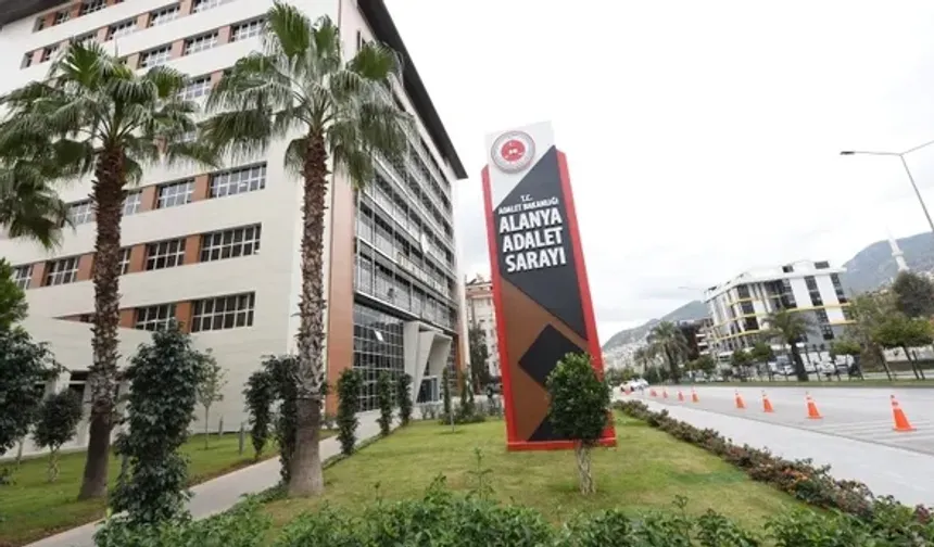 Alanya'da insanları zehirledi, tutuklandı