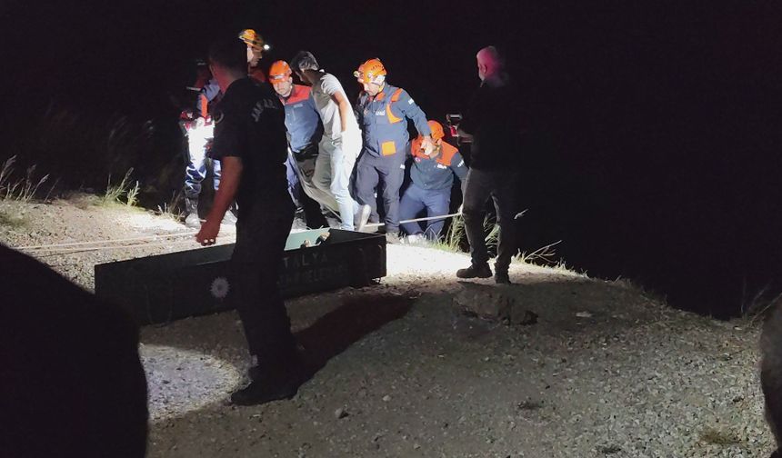 Antalya'da aranan yaşlı çiftten biri ölü bulundu, diğeri yaralı